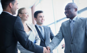 thumb article big 131111 shutterstock 159403028 ECONOMIA TRABAJAR Acuerdo contrato trabajo