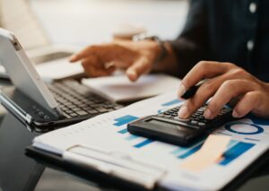 7. que hace un tecnico en contabilidad min scaled 1