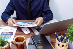 businessman working at his desk free photo